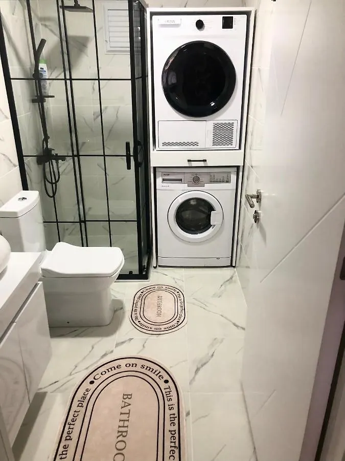 Ultra Lux Apartment Beside Metro And Sabiha Gokcen Airport Istanbul